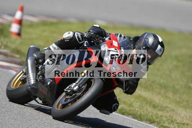 /43 08.08.2025 Discover the Bike ADR/Race 3 rot/78